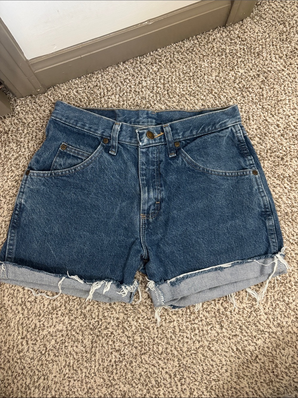Wrangler Cuffed Frayed Mid-Blue Denim Shorts